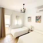 Guest house Tres Soles Nerja