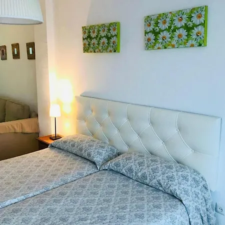 Tres Soles Guest house 2*