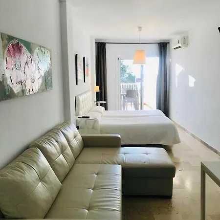 Guest house Tres Soles 2*