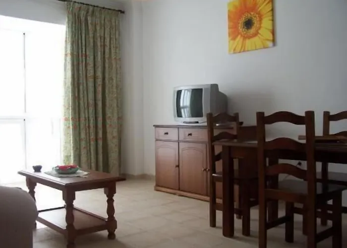 بيت ضيافة Tres Soles 3*