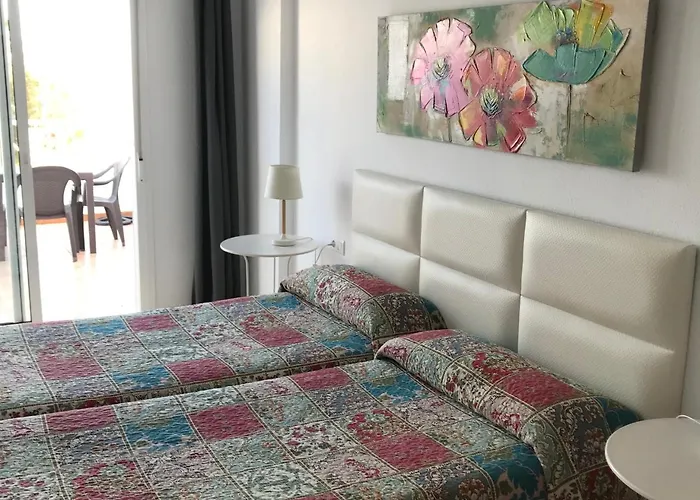 بيت ضيافة Tres Soles