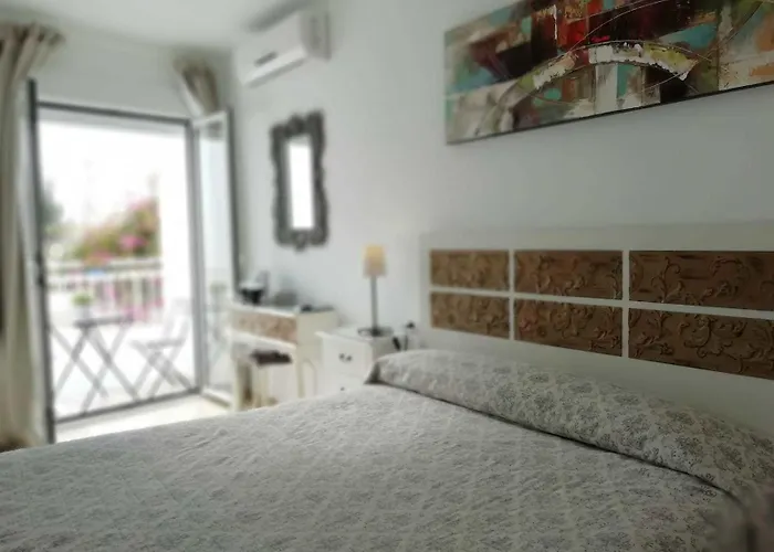 Guest house Tres Soles 3*